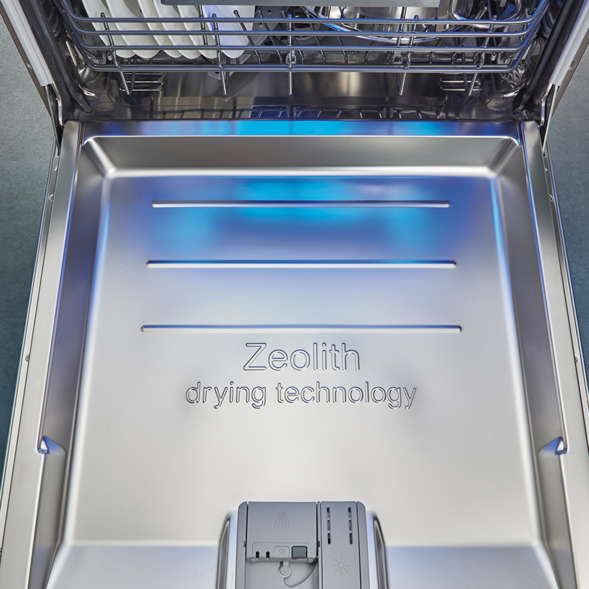 Zeolith Trocknen – Für glänzende Spülergebnisse bei Elektrotechnik Wohlrab in Eschenbach